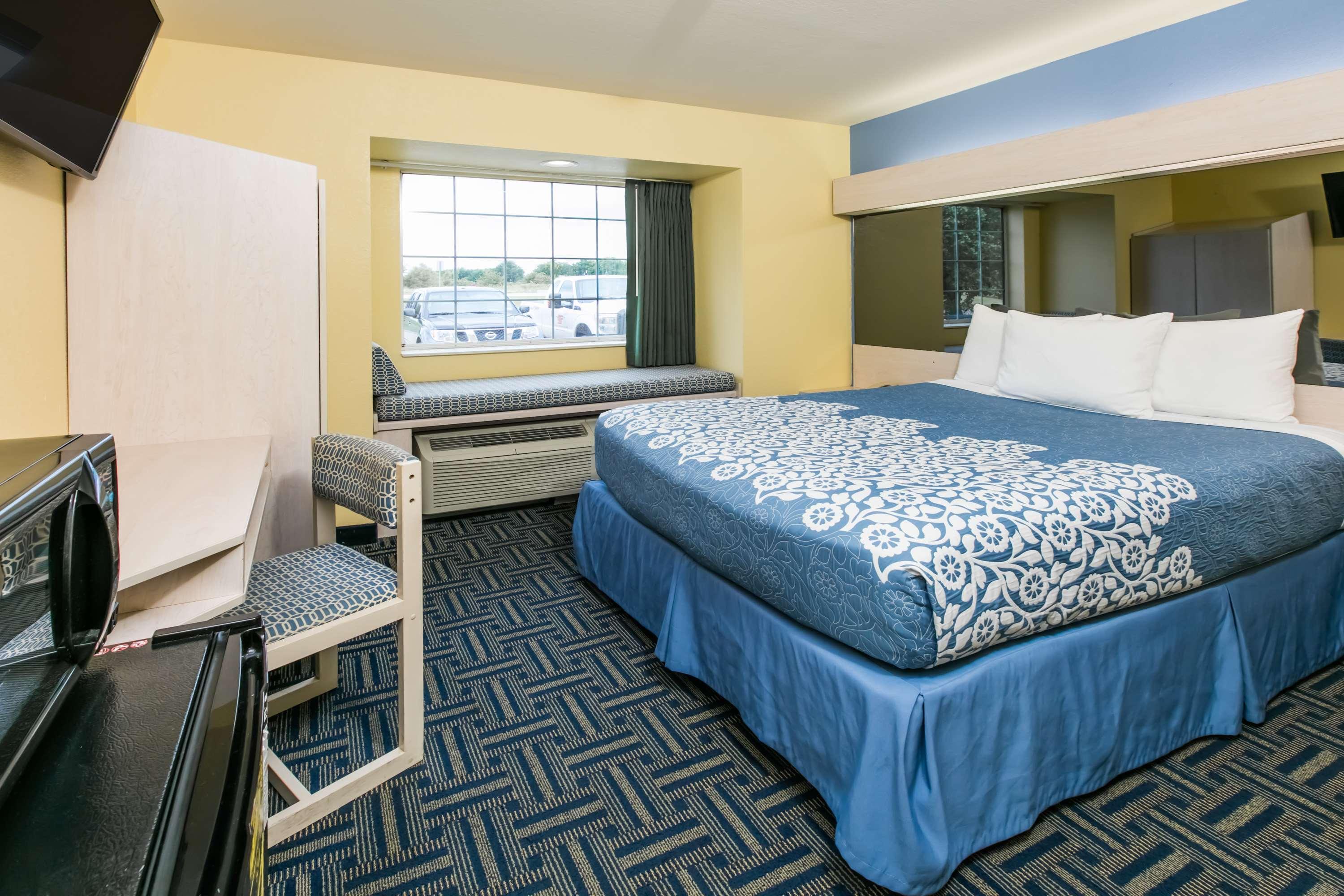 Days Inn Pryor Creek Extérieur photo