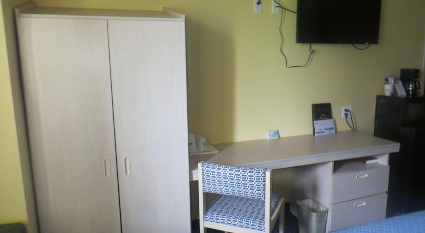 Days Inn Pryor Creek Extérieur photo
