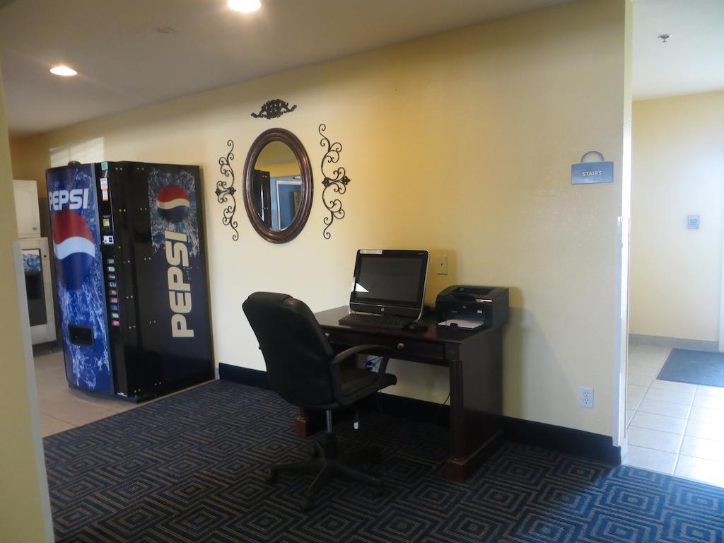 Days Inn Pryor Creek Extérieur photo